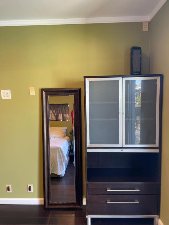 Private Standalone Room W/ Tv, Wifi & Ac In Carson Luaran gambar