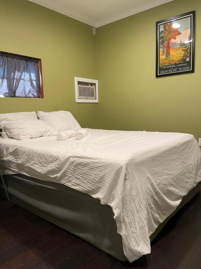 Private Standalone Room W/ Tv, Wifi & Ac In Carson Luaran gambar